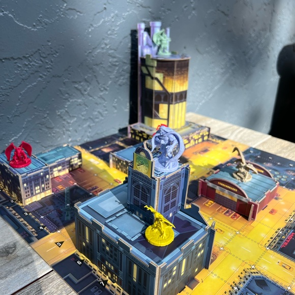 DISNEY GARGOYLES AWAKENING BOARD-GAME - Picture 2 of 8